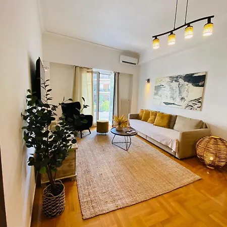 2 Bd In Koukaki 8' Away From Acropolis Athens