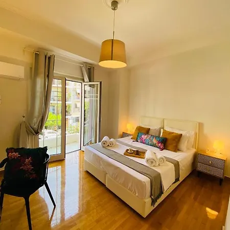 2 Bd In Koukaki 8' Away From Acropolis Apartment Athens