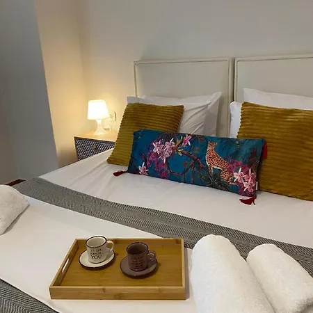 2 Bd In Koukaki 8' Away From Acropolis